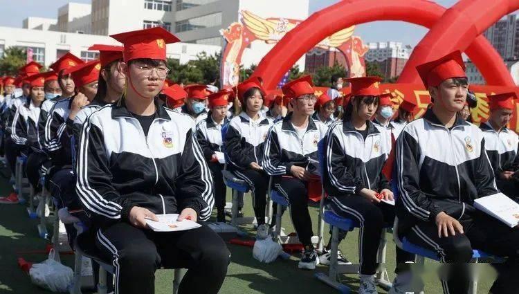 小艾比当海军