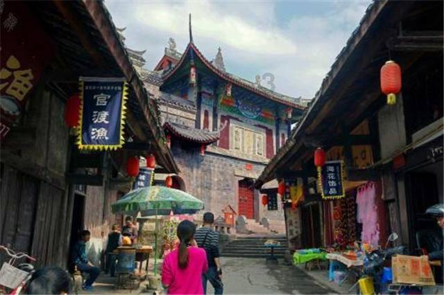 邮报:奥纳纳将在对塞内加尔的比赛中获得首发机会